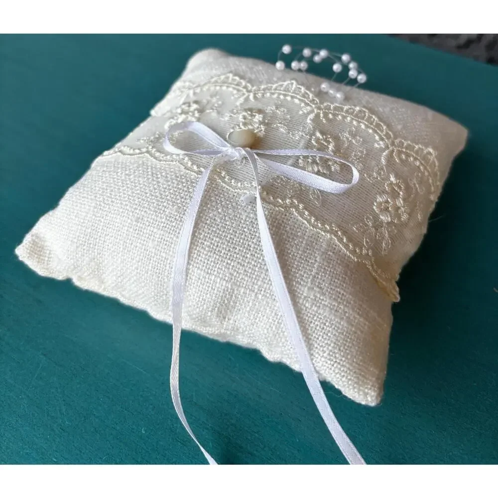 Handmade Ring Bearer Pillow: Lace Wedding Ring Cushion